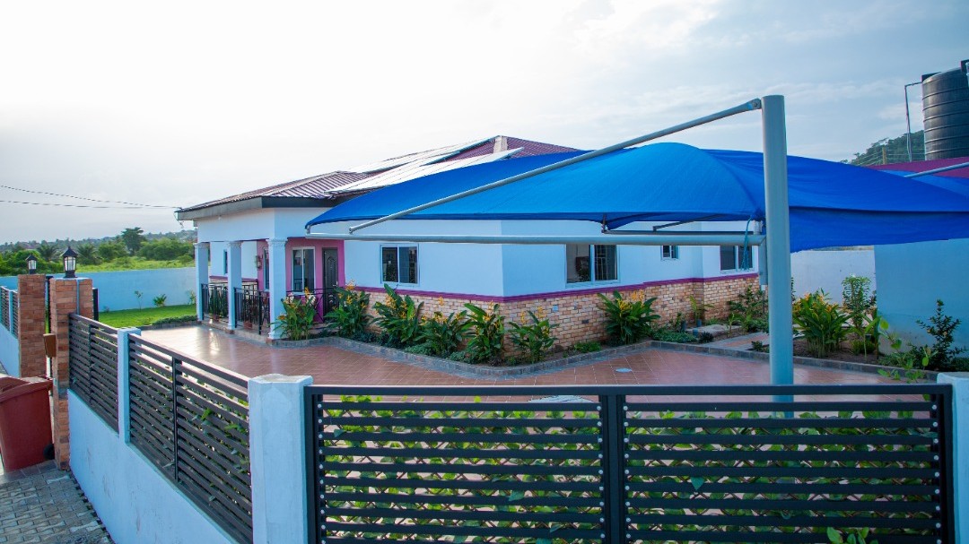 4 Bedroom House in Mayflower Court